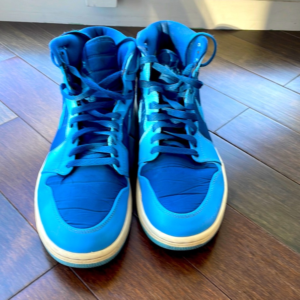 Nike Air Jordans size 12.5. Excellent condition.